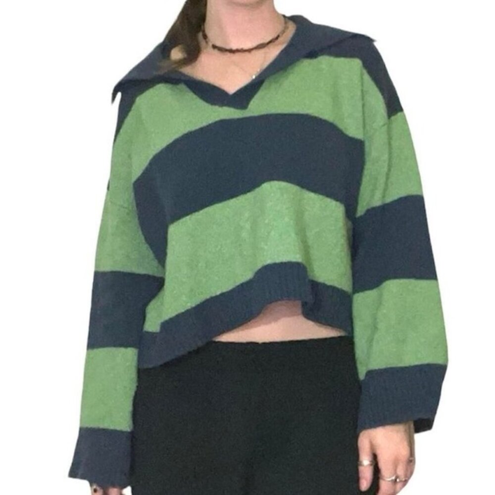 NWT Wild Fable | Green & Navy Blue Striped Cropped Sweater Size Medium